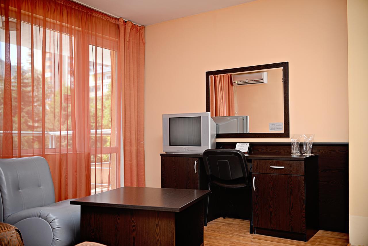 Family Art-Hotel Zora Vratsa Екстер'єр фото